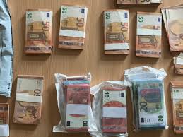 Hochwertige Banknoten online